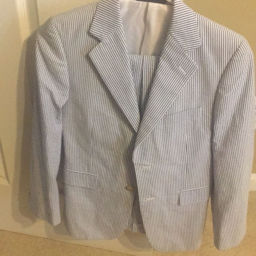 Boys Seersucker Pant Suit/ Navy & White- size 12R